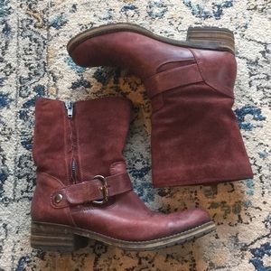 Clarks Burgundy Mid-Rise Boots sz 10.5M